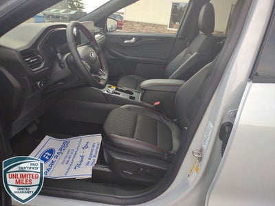 2025 Ford Escape Hybrid ST-Line Select