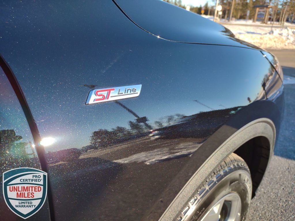 2026 Ford Escape Hybrid ST-Line Select