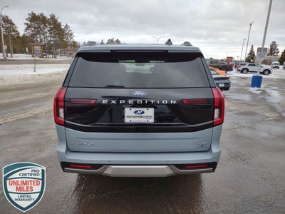 2025 Ford Expedition Max Platinum