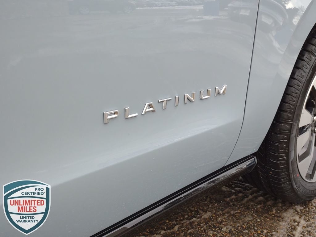 2025 Ford Expedition Max Platinum