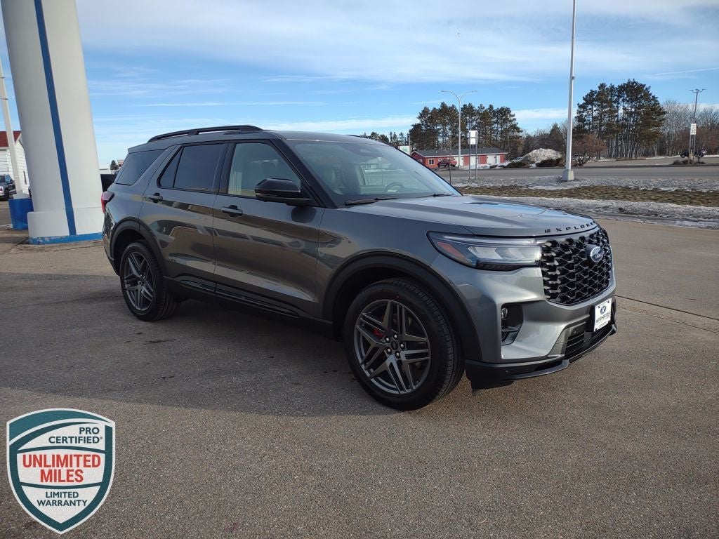 2026 Ford Explorer ST-Line