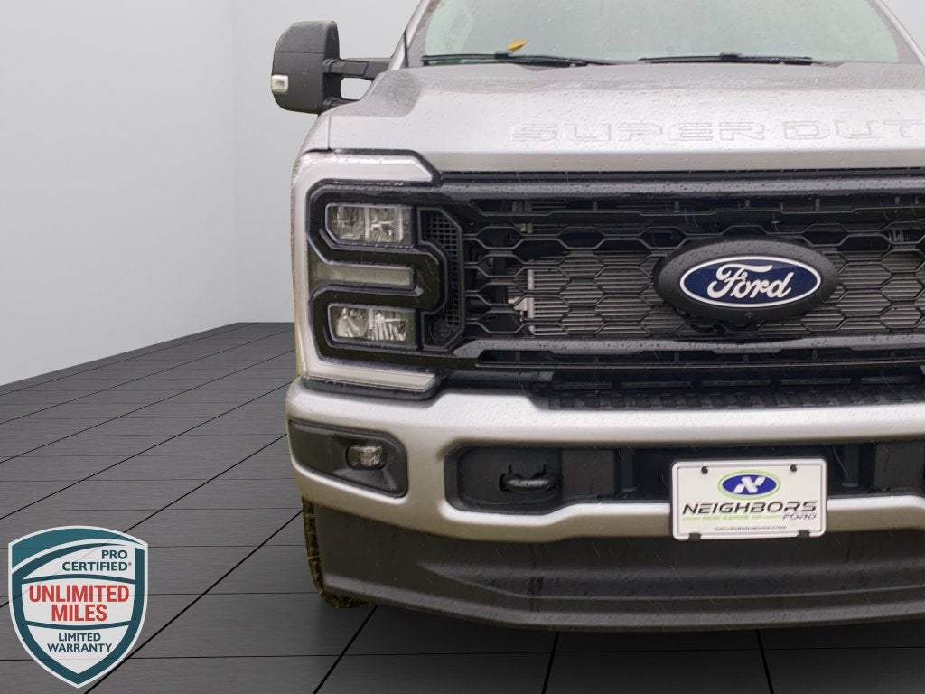 2027 Ford F-350SD XLT