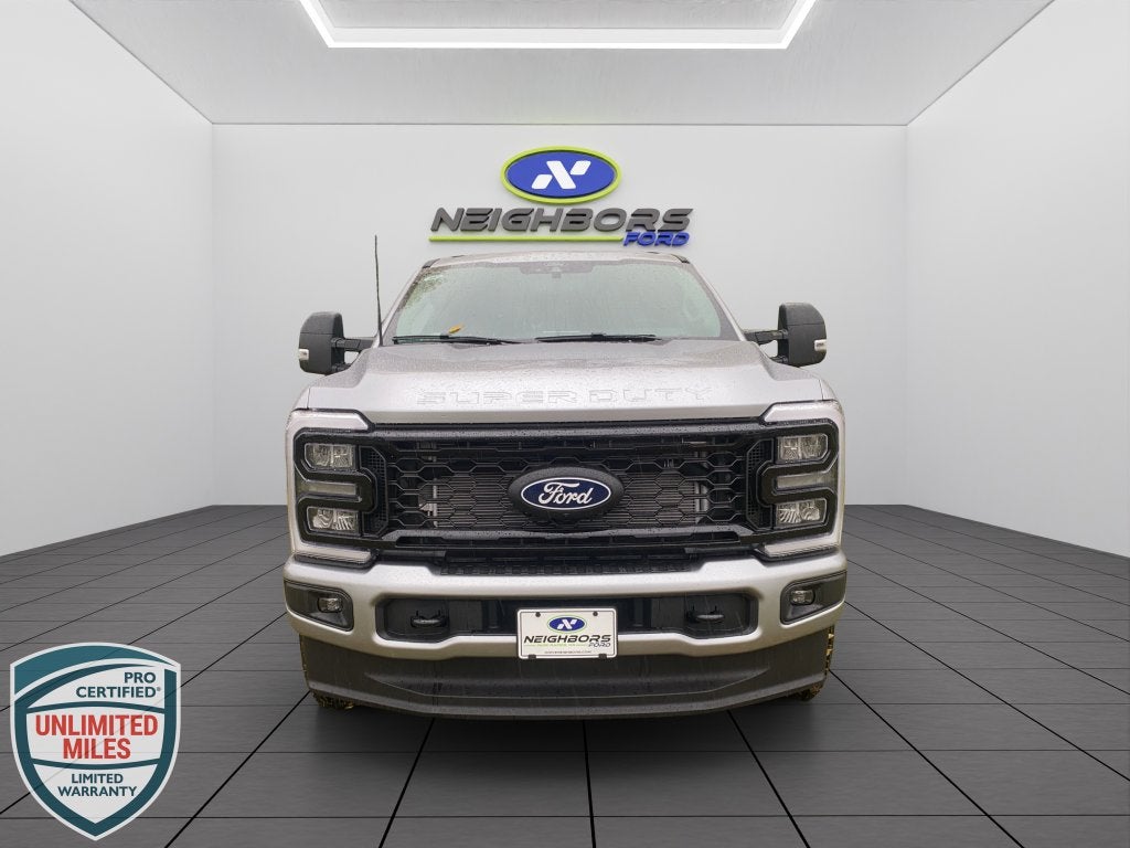 2027 Ford F-350SD XLT