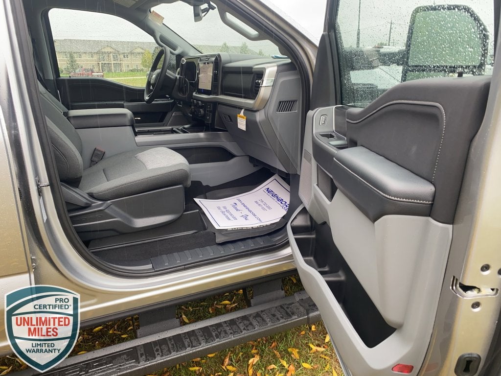 2027 Ford F-350SD XLT