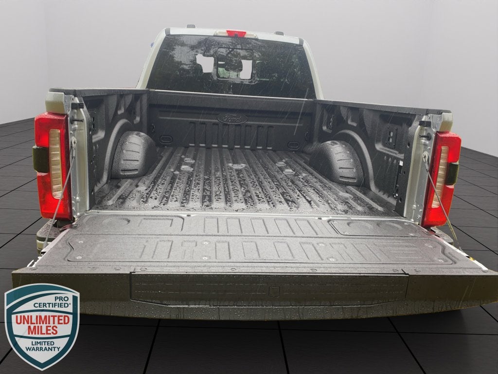 2027 Ford F-350SD XLT