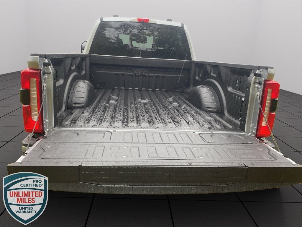 2027 Ford F-350SD XLT