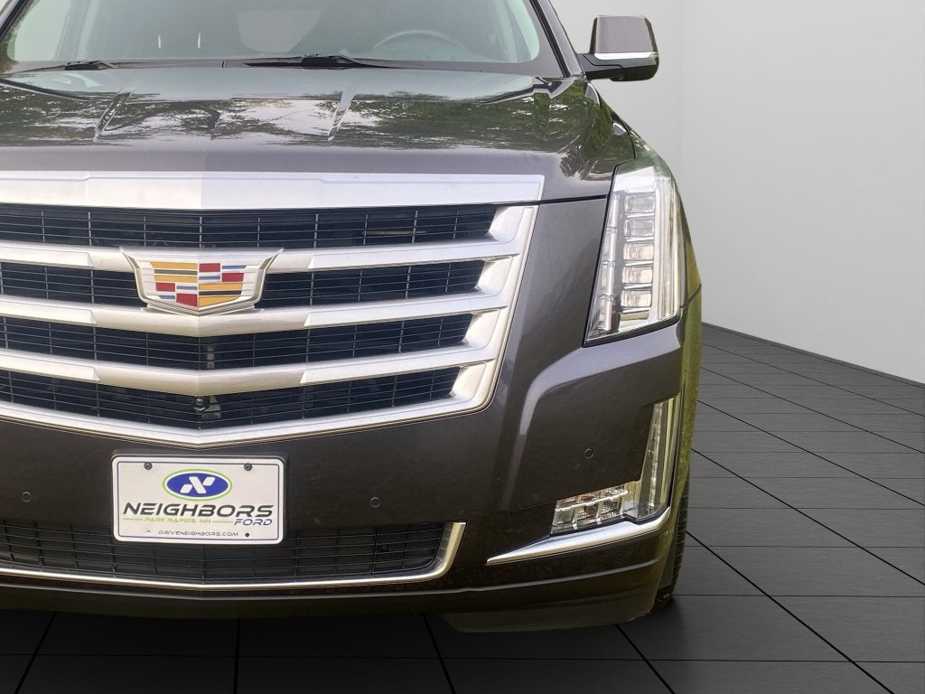 2016 Cadillac Escalade Luxury