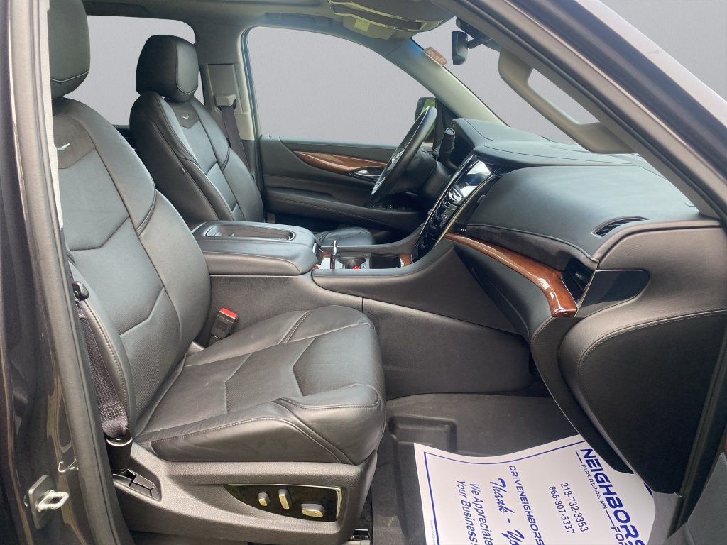 2016 Cadillac Escalade Luxury