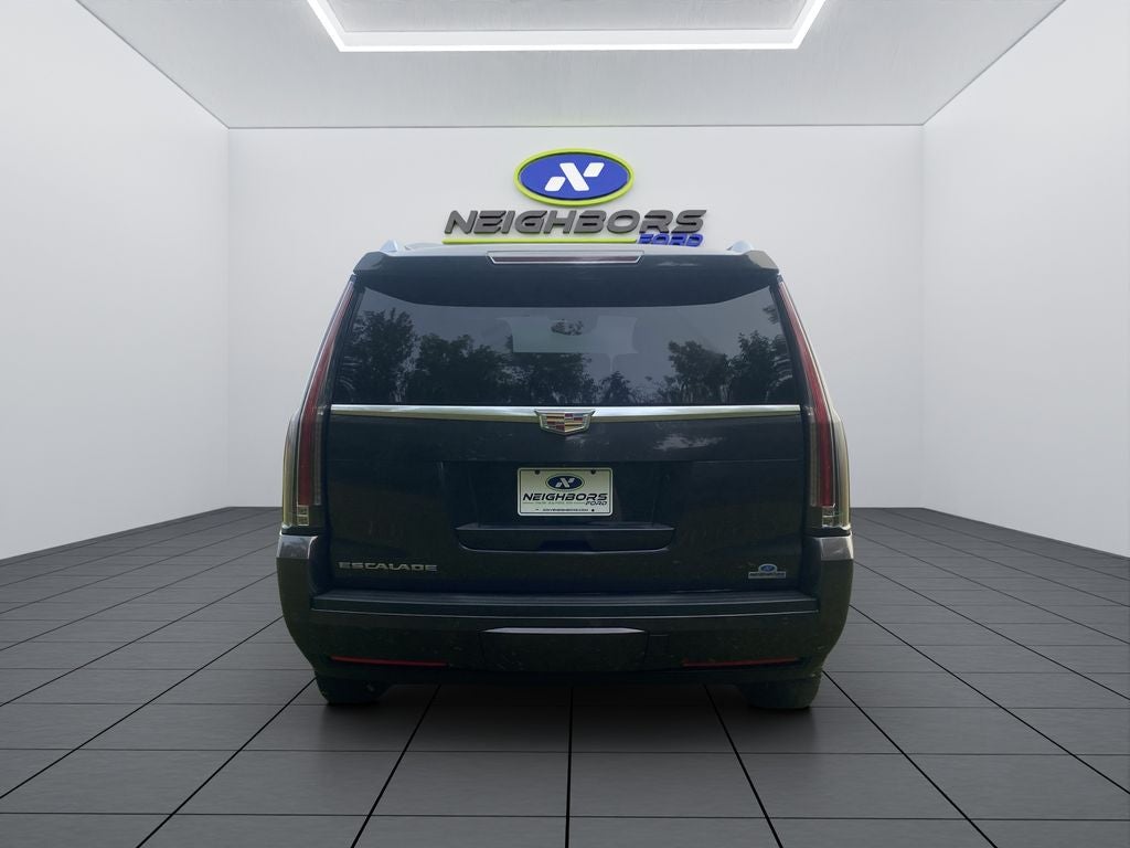 2016 Cadillac Escalade Luxury
