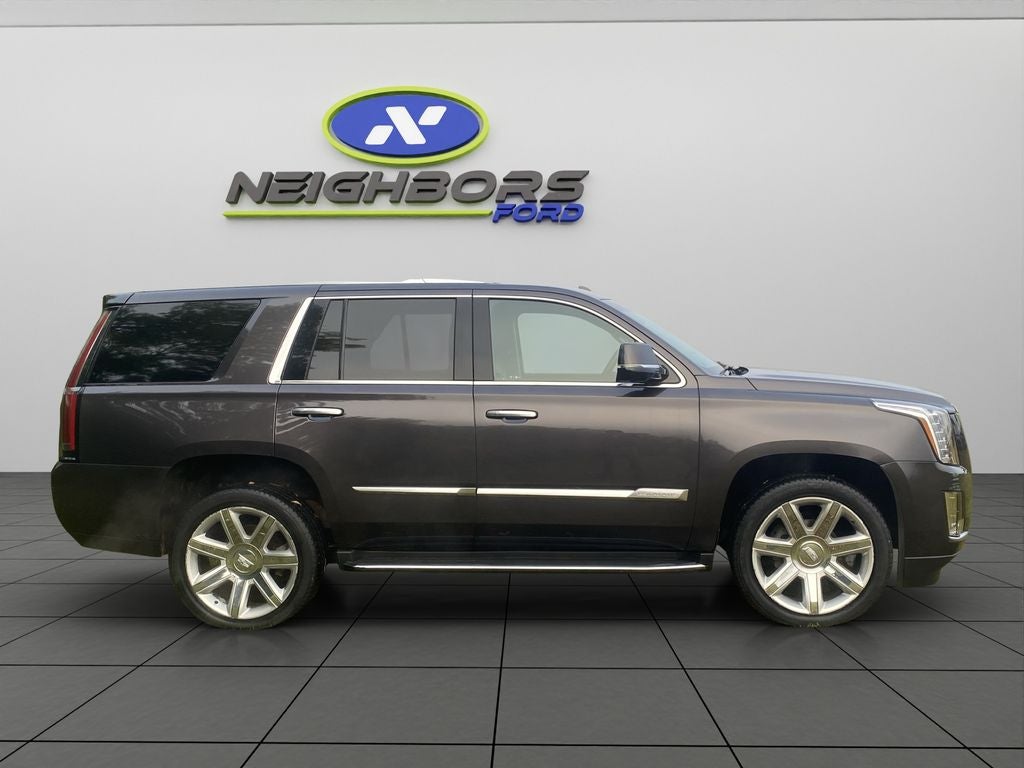 2016 Cadillac Escalade Luxury