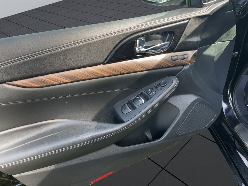 2016 Nissan Maxima Platinum