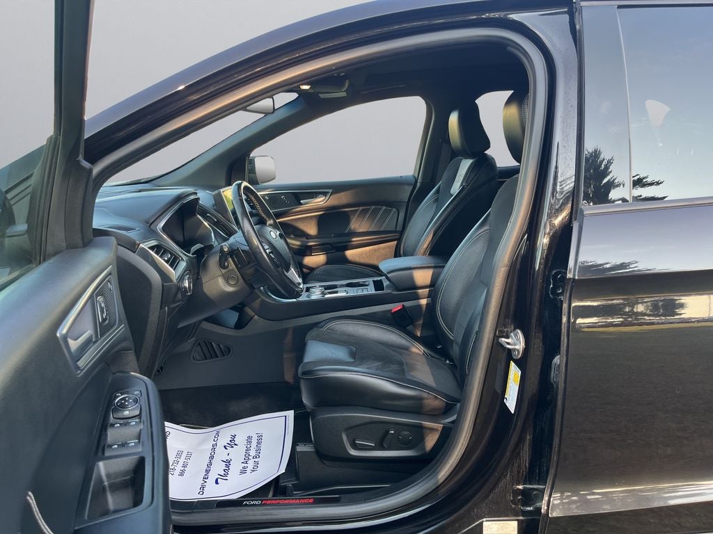 2021 Ford Edge ST