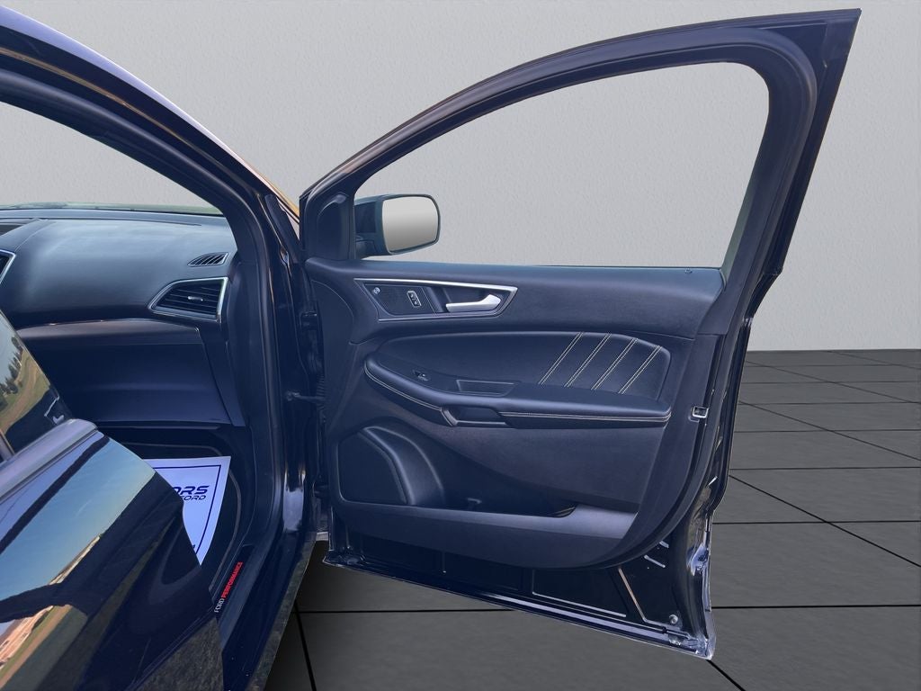 2021 Ford Edge ST