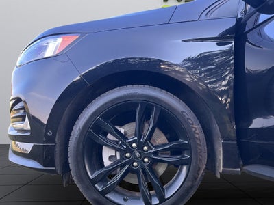 2021 Ford Edge ST