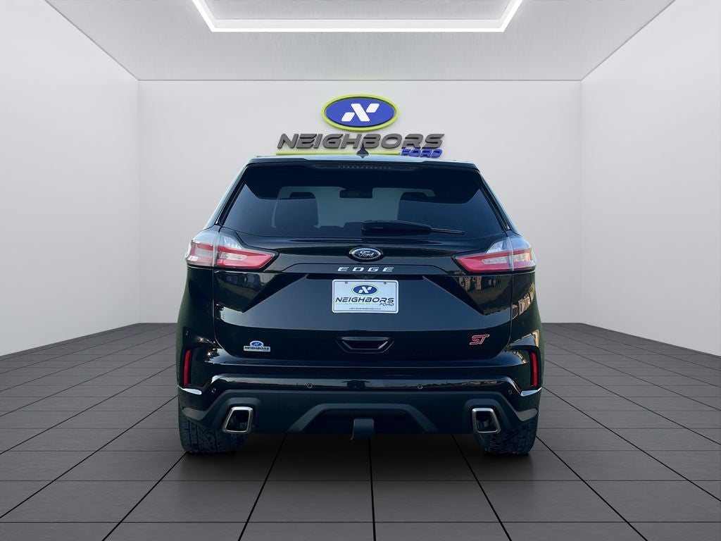 2021 Ford Edge ST