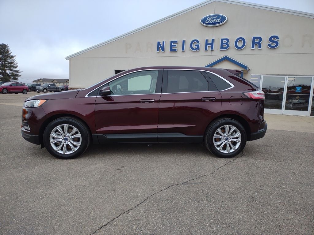 2022 Ford Edge Titanium