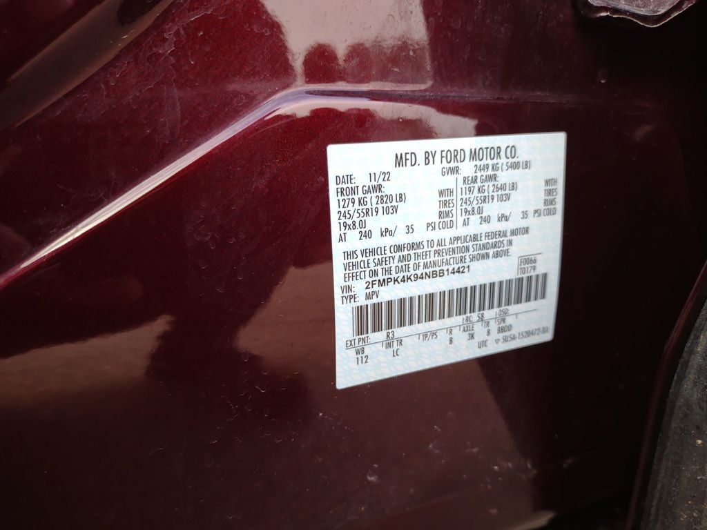 2022 Ford Edge Titanium