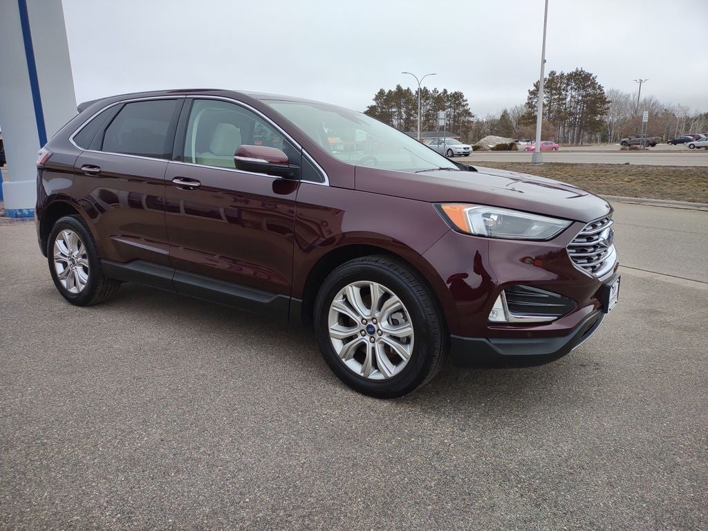 2022 Ford Edge Titanium