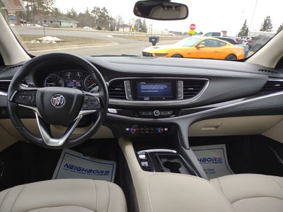 2022 Buick Enclave Essence