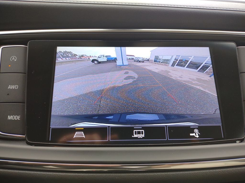 2022 Buick Enclave Essence