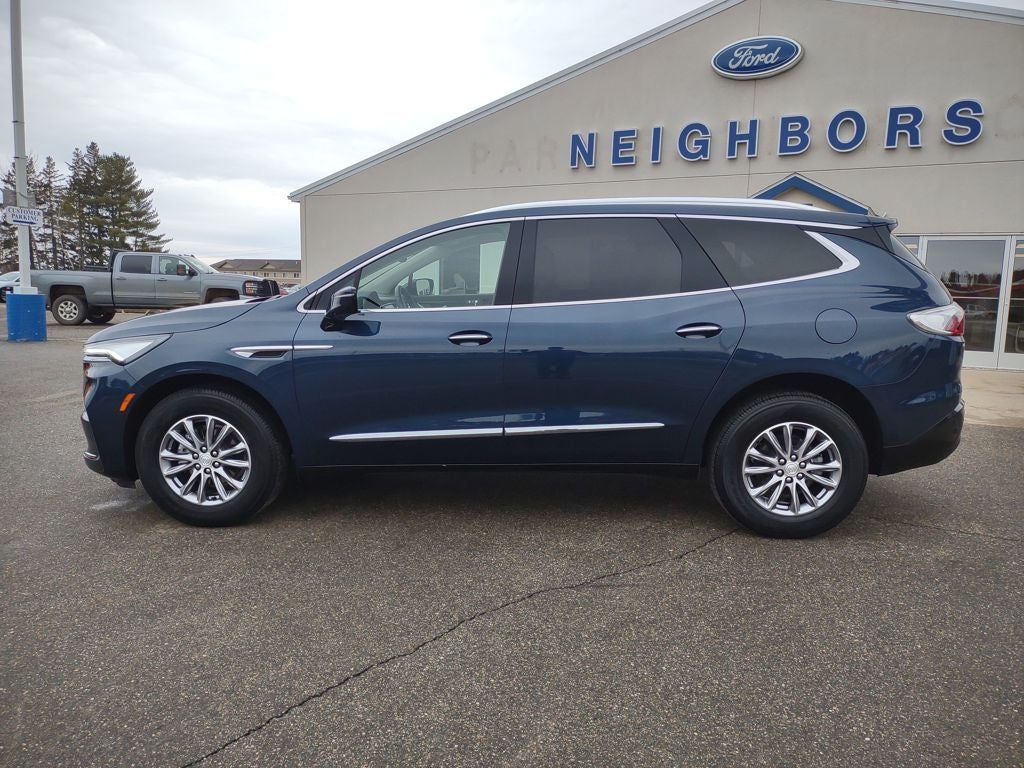 2022 Buick Enclave Essence