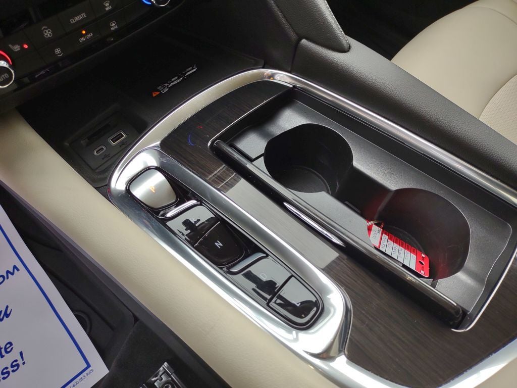 2022 Buick Enclave Essence