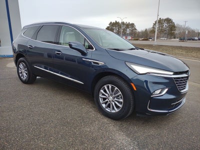 2022 Buick Enclave Essence