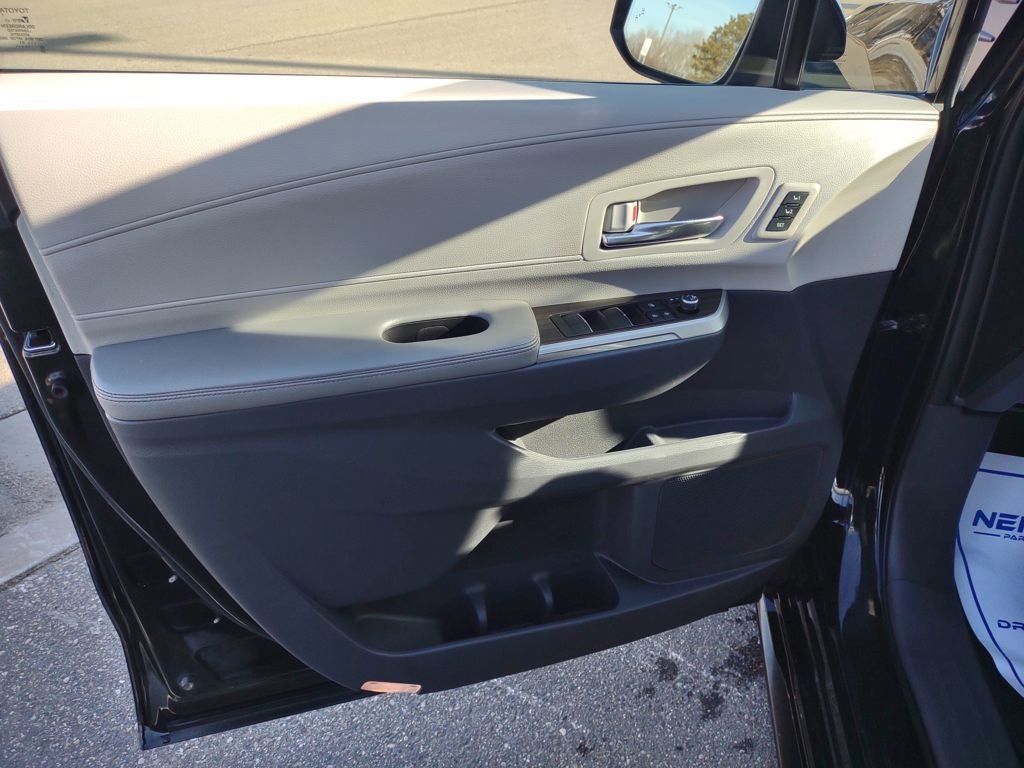 2021 Toyota Sienna Limited 7 Passenger