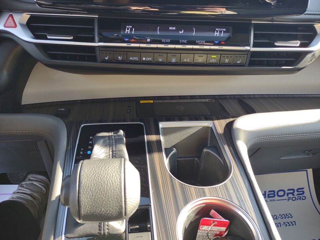 2021 Toyota Sienna Limited 7 Passenger