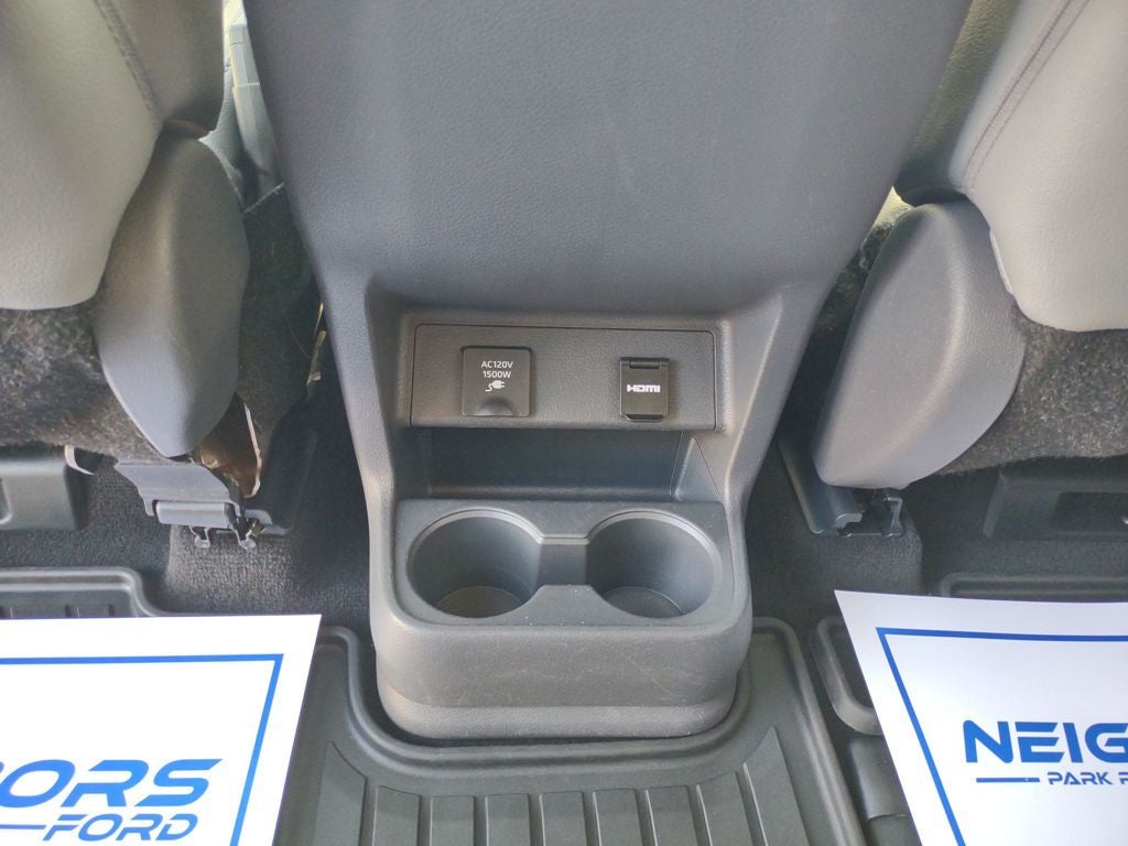 2021 Toyota Sienna Limited 7 Passenger