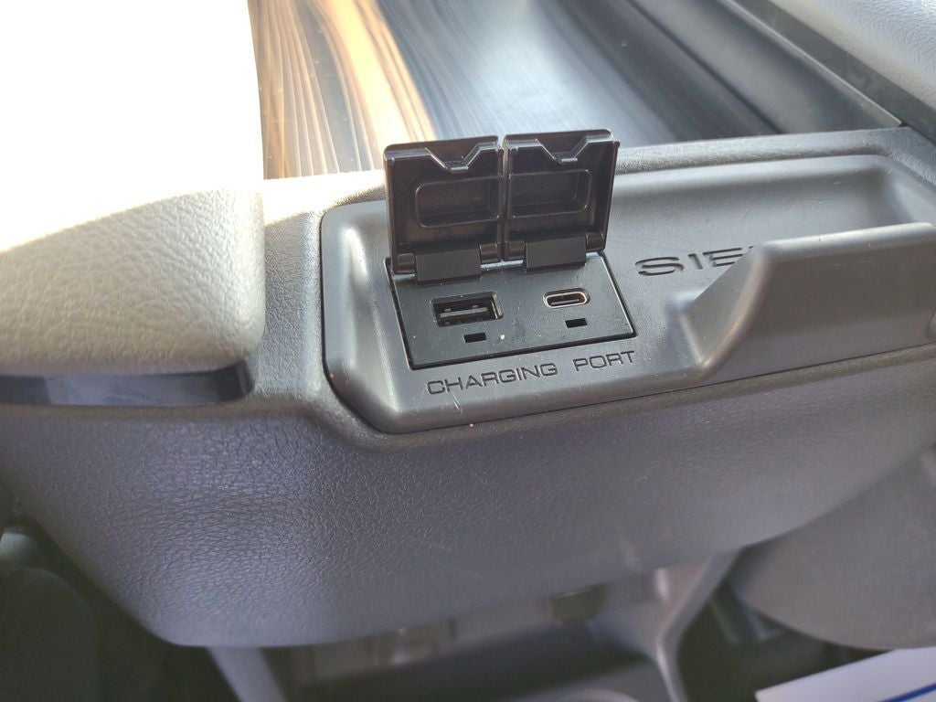 2021 Toyota Sienna Limited 7 Passenger