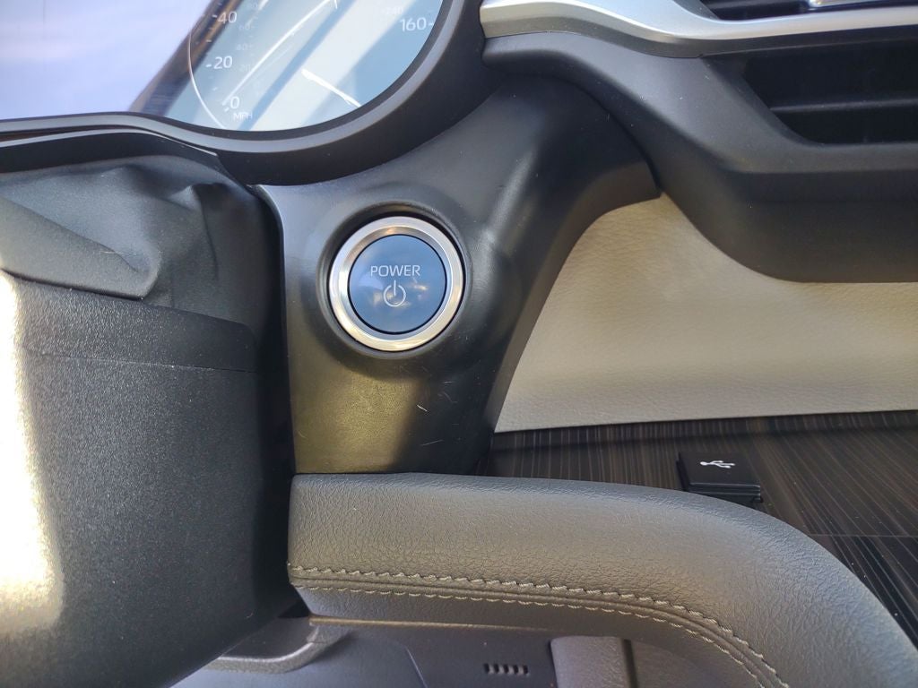 2021 Toyota Sienna Limited 7 Passenger