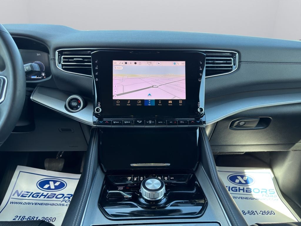 2023 Jeep Wagoneer Series II