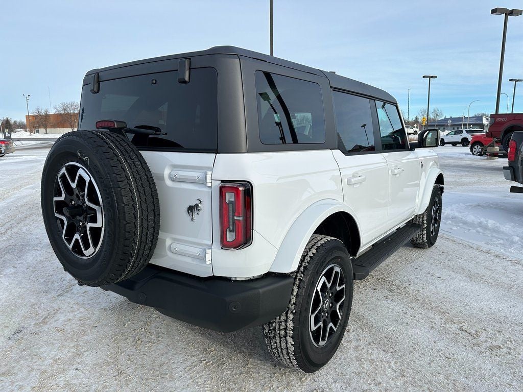 2024 Ford Bronco Outer Banks
