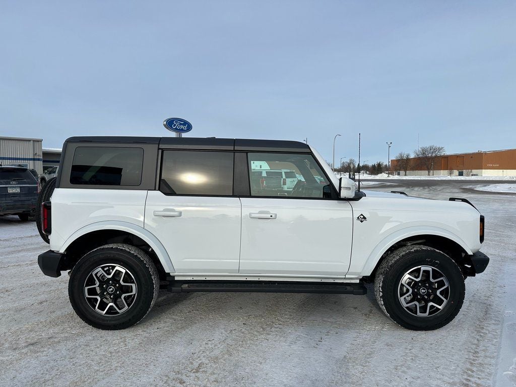 2024 Ford Bronco Outer Banks