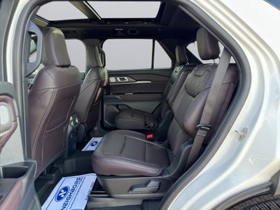 2027 Ford Explorer Platinum