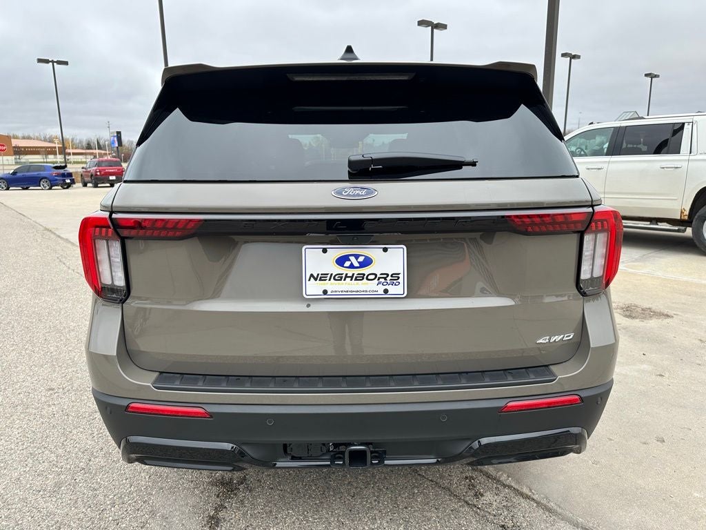 2026 Ford Explorer ST-Line