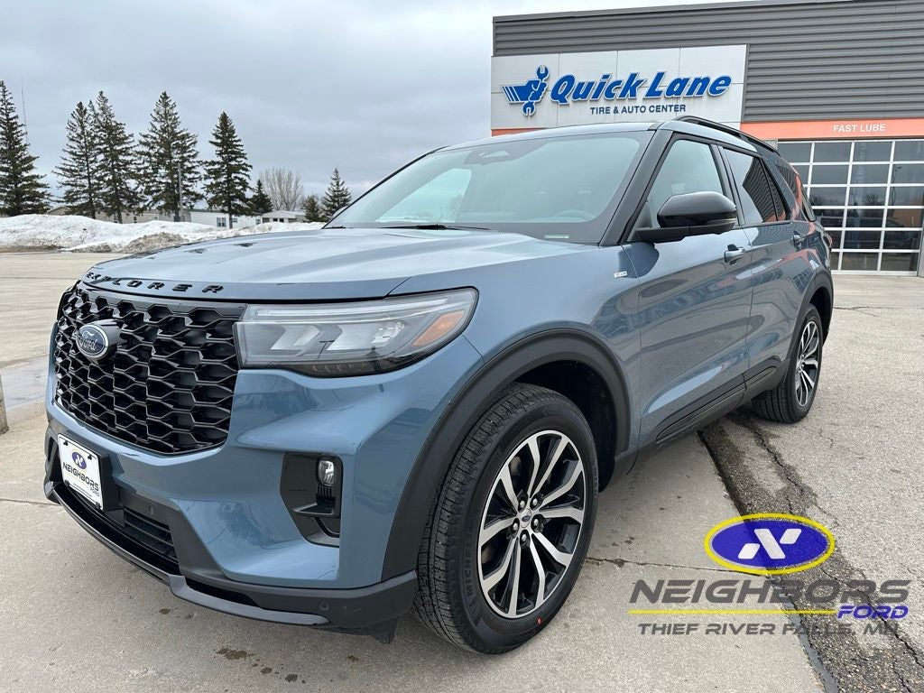 2026 Ford Explorer ST-LINE 4WD's photo