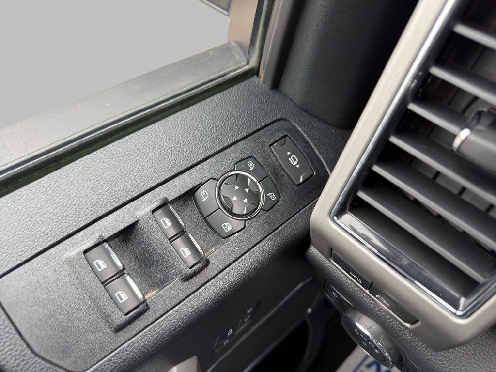 2021 Ford F-250SD Lariat