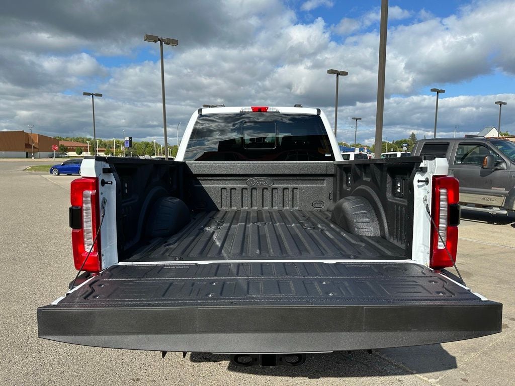 2026 Ford F-350SD XLT