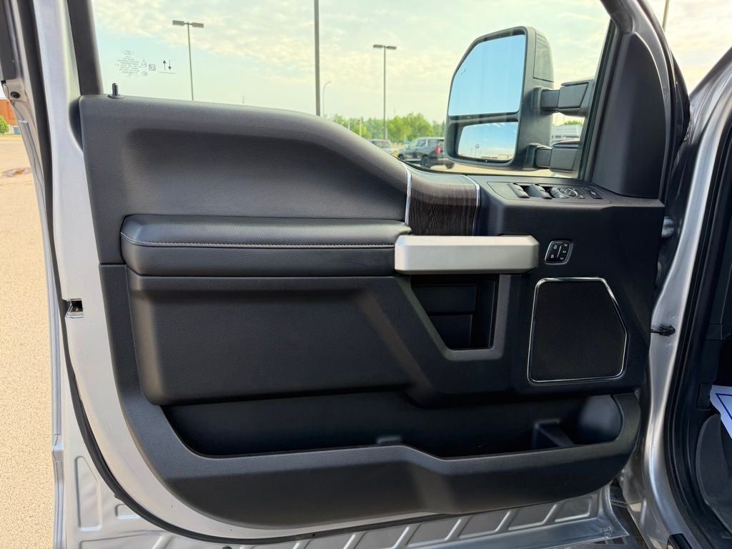 2020 Ford F-350SD Lariat
