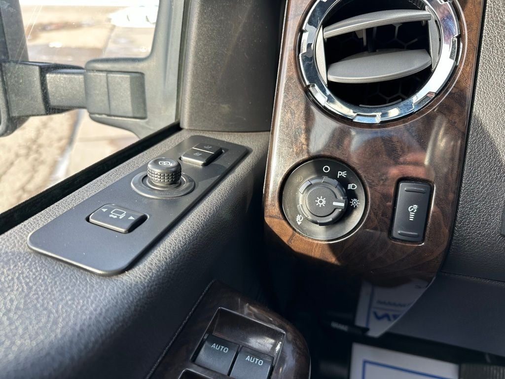 2014 Ford F-350SD Platinum