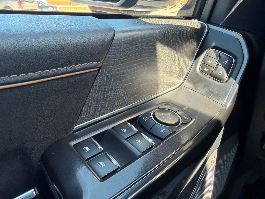 2022 Ford F-150 Platinum - Photo 30