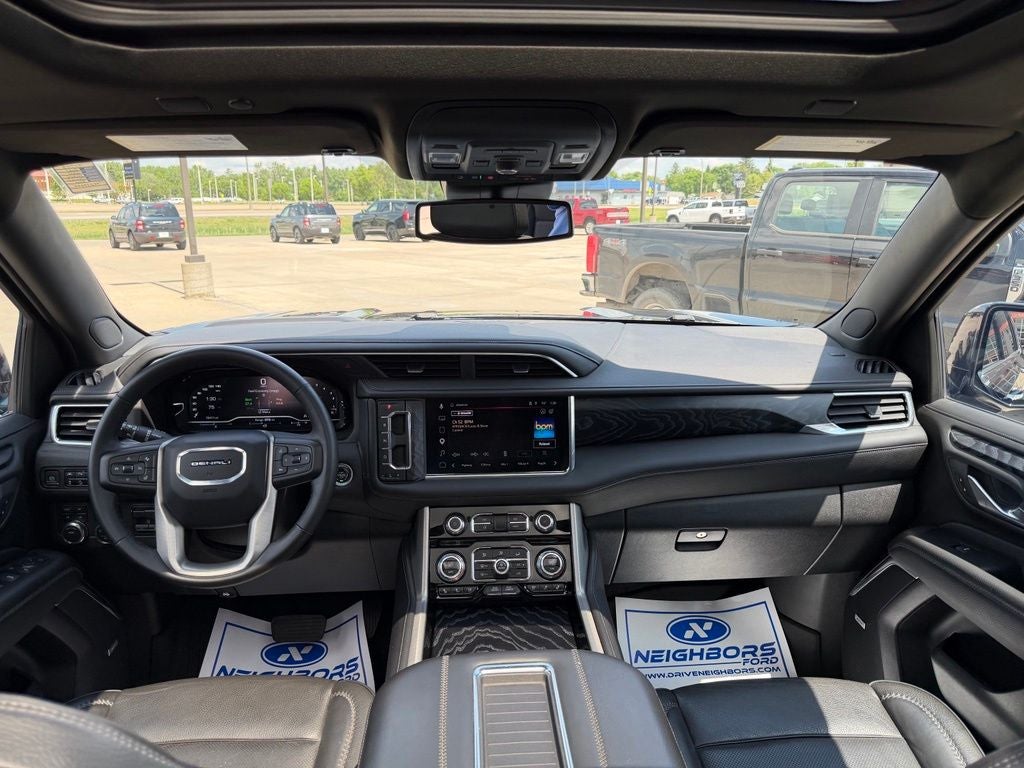 2023 GMC Yukon XL Denali