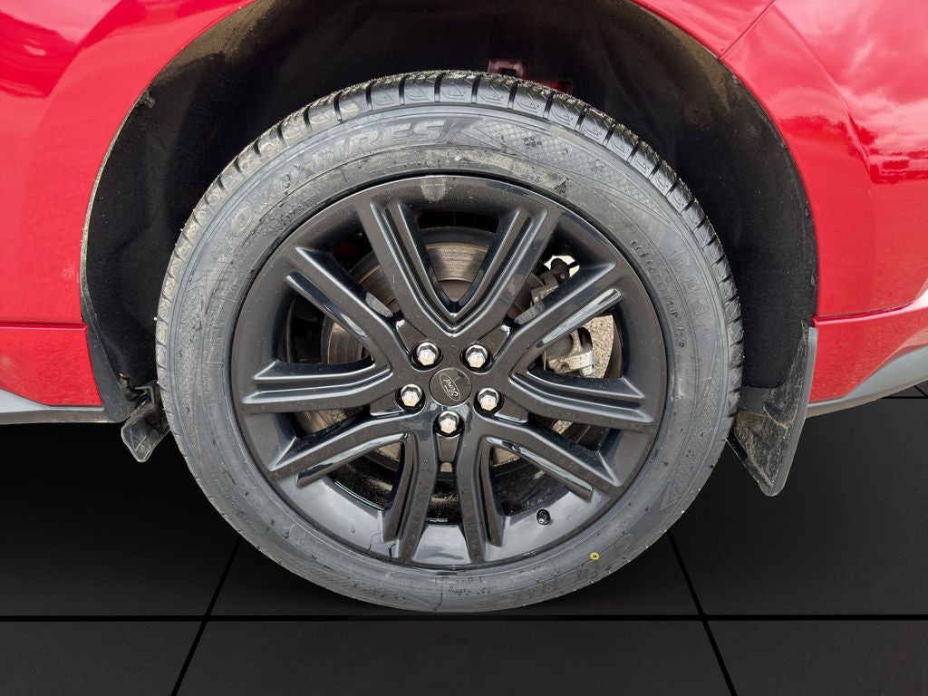 2022 Ford Edge ST Line