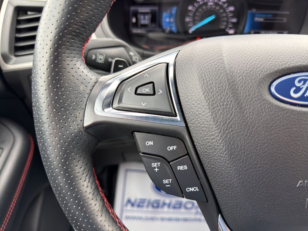 2022 Ford Edge ST Line