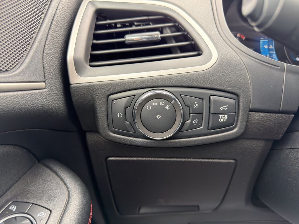2022 Ford Edge ST Line