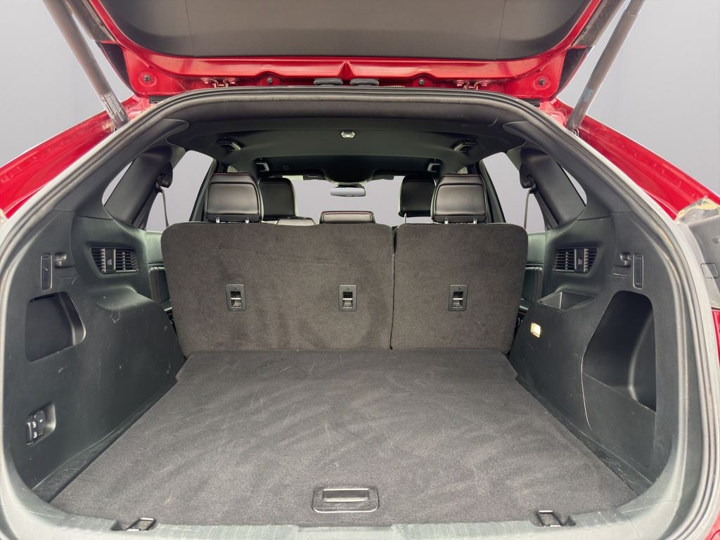 2022 Ford Edge ST Line