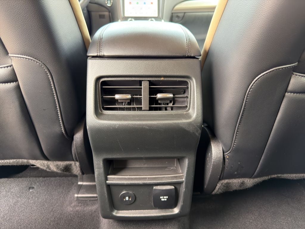 2024 Ford Edge SEL - Photo 17